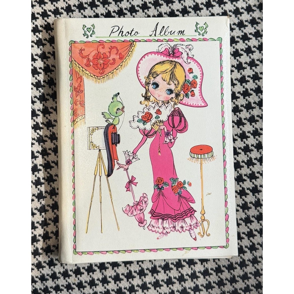 VTG 1969 Big Eye Girl Photo Album Japan Retro Mod Groovy Flower Power Kitsch